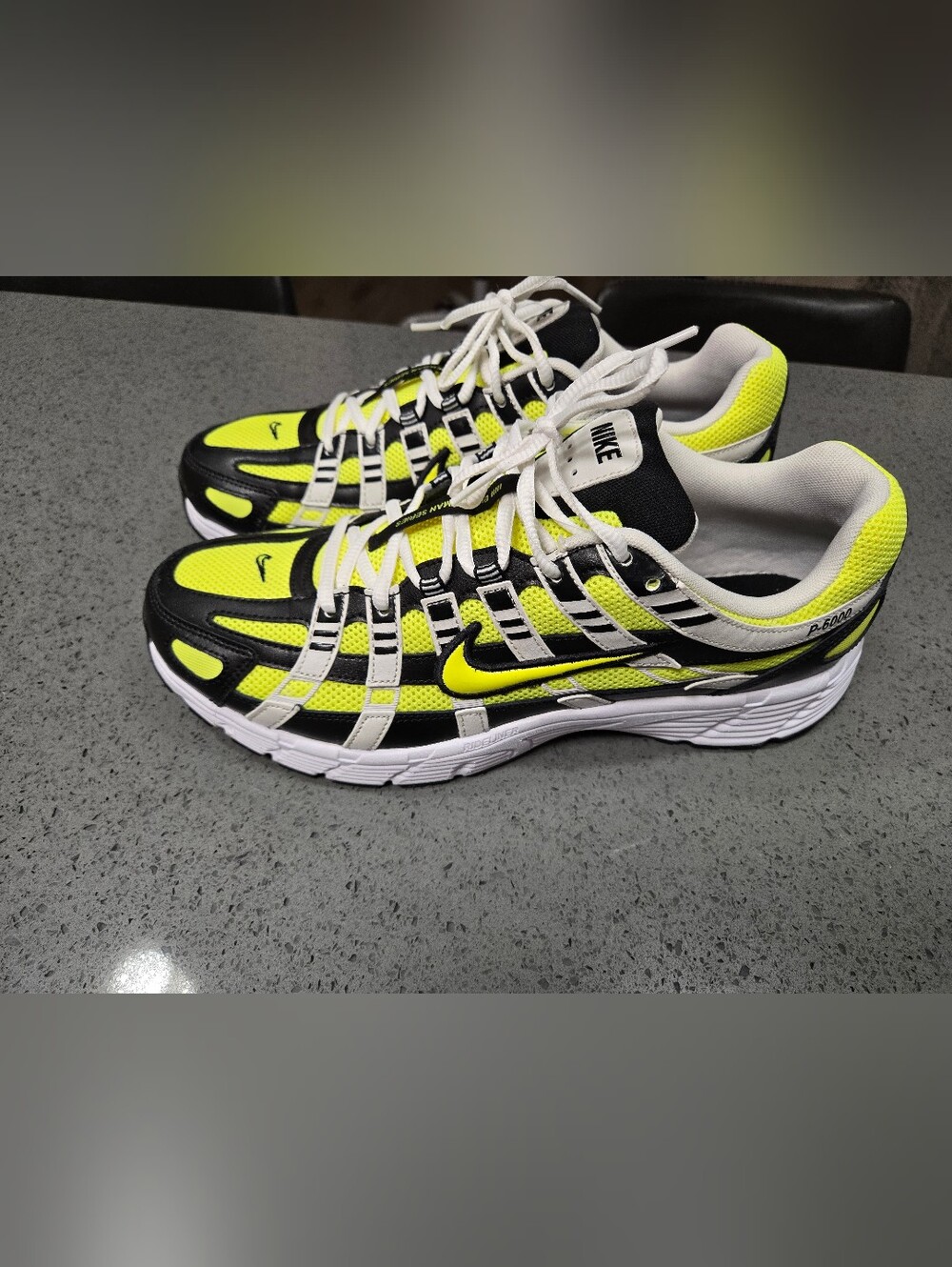 Nike Men’s Lemon Venom Rare Athletic Shoes - Neon Yellow / Black / White New